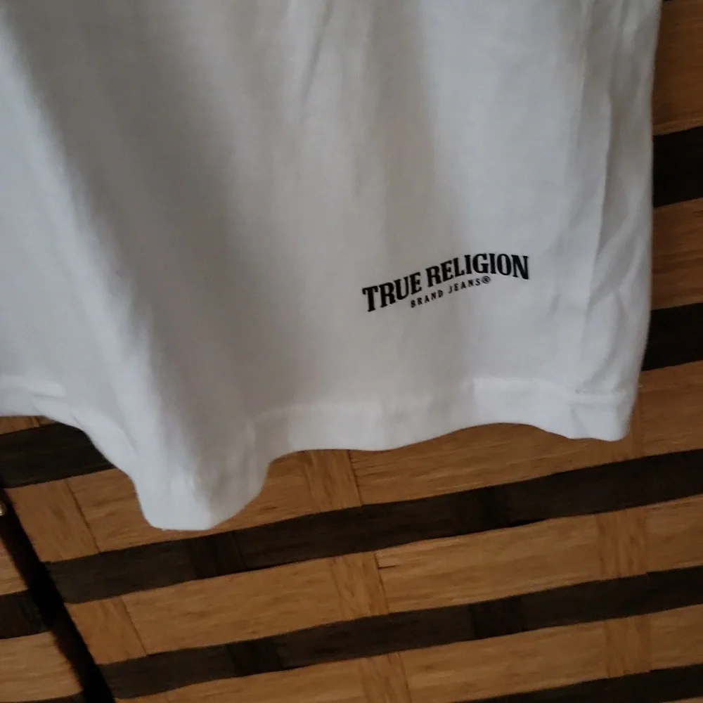 NWT! True religion tshirt